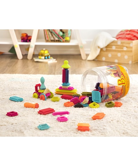 JEU D'ASSEMBLAGE - BRISTLE BLOCK STACKADOOS