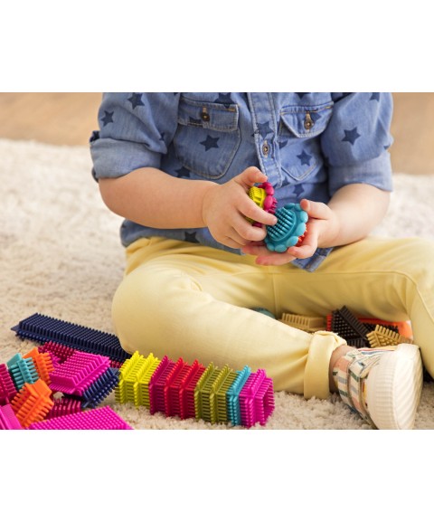 JEU D'ASSEMBLAGE - BRISTLE BLOCK STACKADOOS