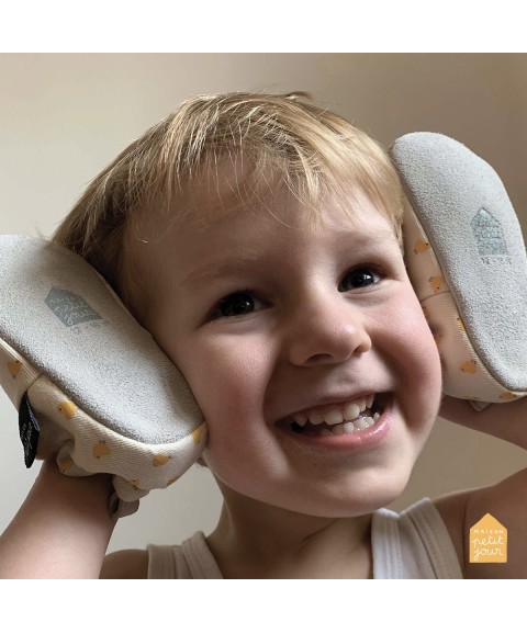 MY FIRST SLIPPERS LES POUSSINS -12-18 months