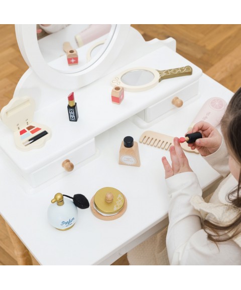 VANITY STAR BEAUTY KIT - 11 PIECE