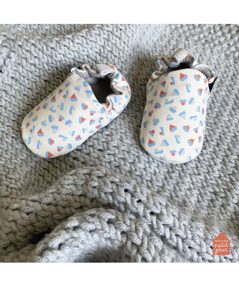MY FIRST SLIPPERS LES BATEAUX - 12-18 months