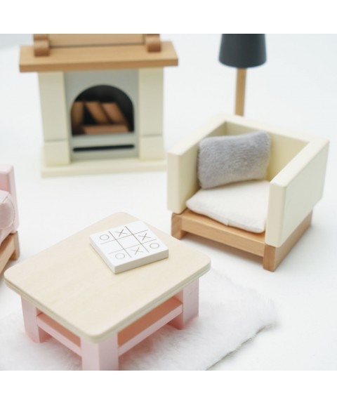 WOODEN DOLLS HOUSE LIVING ROOM - 19 PIECE