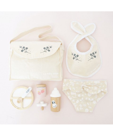 DOLLS NURSING KIT AND BAG - 8 PIECE