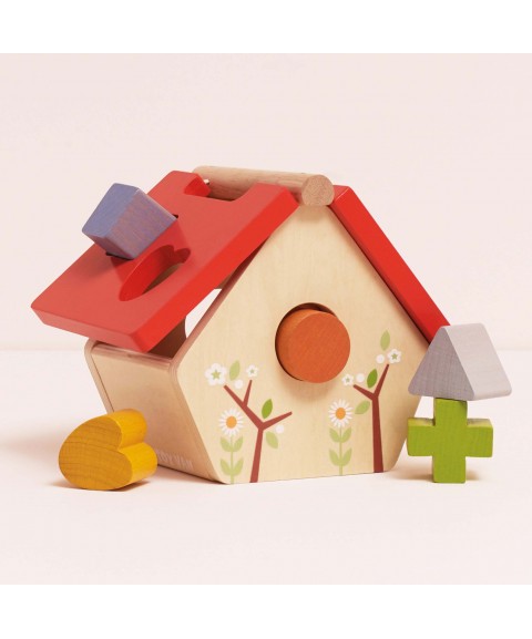 WOODLAND BIRD HOUSE SHAPE SORTER