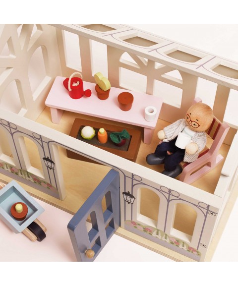 DOLLS HOUSE CONSERVATORY