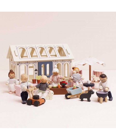 DOLLS HOUSE CONSERVATORY