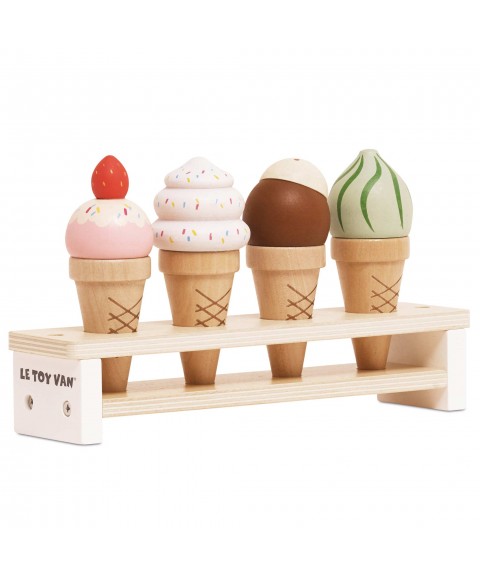 WOODEN ICE CREAM CONE SET