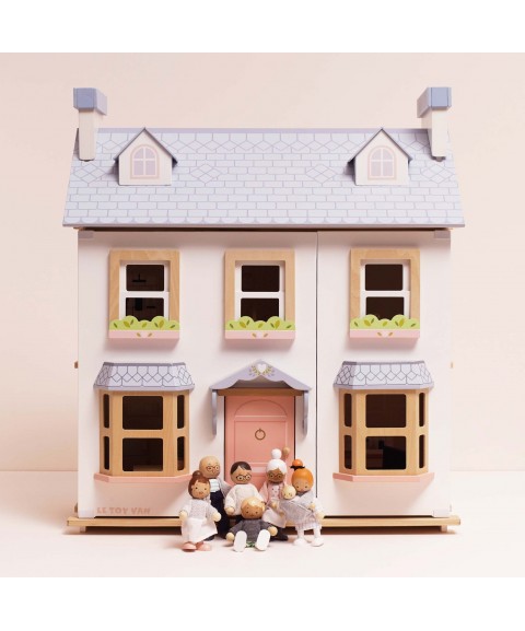 MAYBERRY MANOR WOODEN DOLLS HOUSE