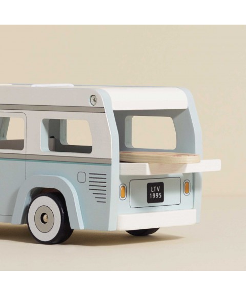HOLIDAY CAMPER VAN