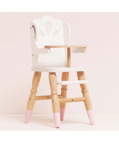 DOLLS WOODEN HIGH CHAIR (4) 