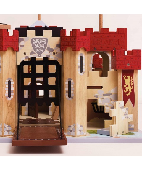 CHÂTEAU EN BOIS CŒUR DE LION