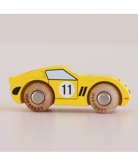 CAR LUCA - N°24