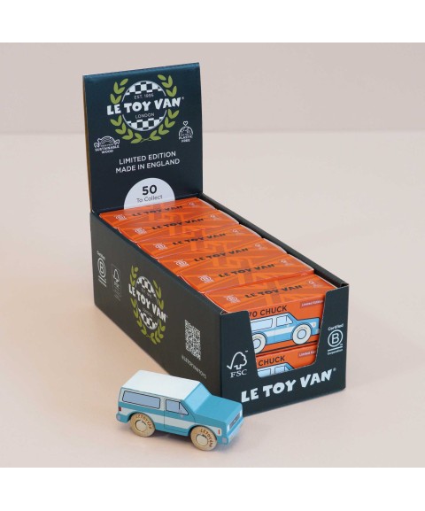 VOITURE "CHUCK" - N°31