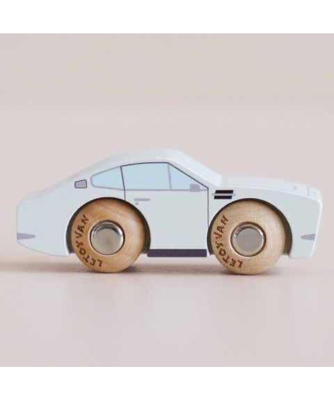 VOITURE "AARON" - N°6